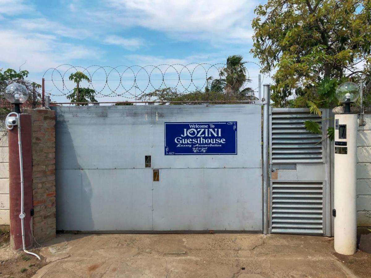Jozini Guesthouse Esterno foto